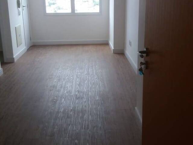 Sala para Locação em Jacareí - 5