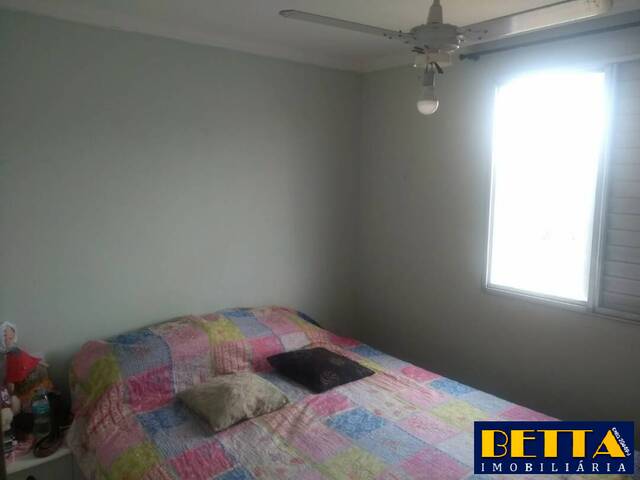 Apartamento para Venda em Jacareí - 2
