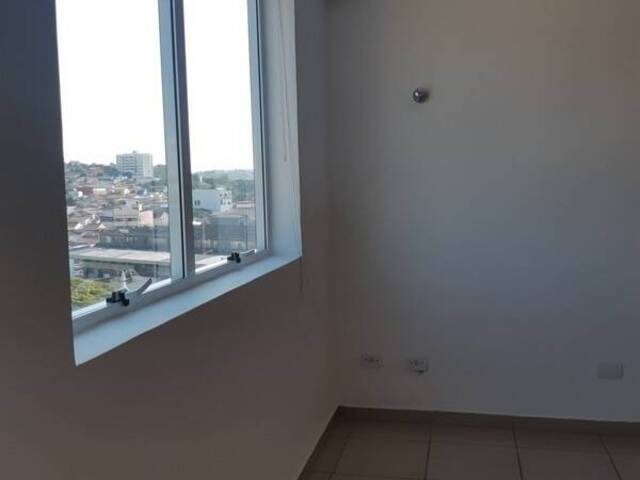 Sala para Locação em Jacareí - 4