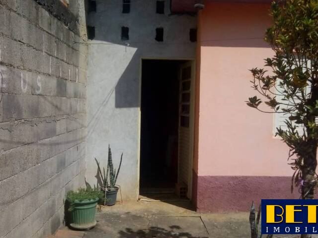 Casa para Venda em Jacareí - 3