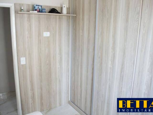 Apartamento para Venda em Jacareí - 5