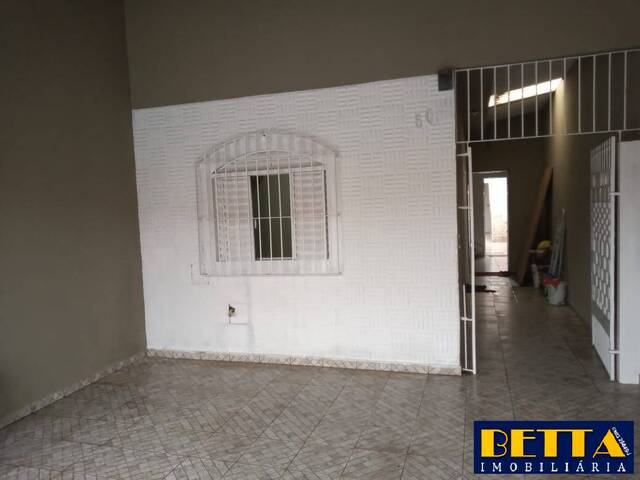 #4522 - Casa para Venda em Jacareí - SP - 2