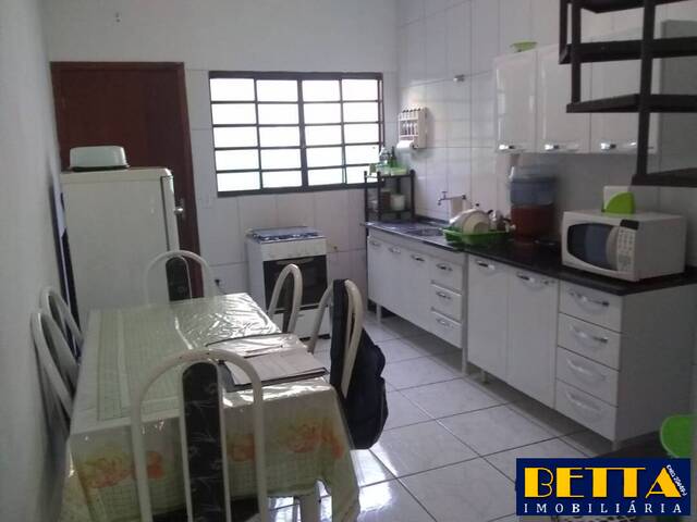 Casa para Venda em Jacareí - 4