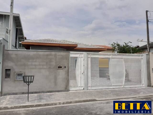 Casa para Venda em Jacareí - 3