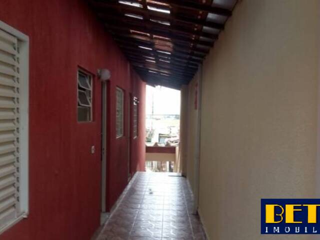Casa para Venda em Jacareí - 3