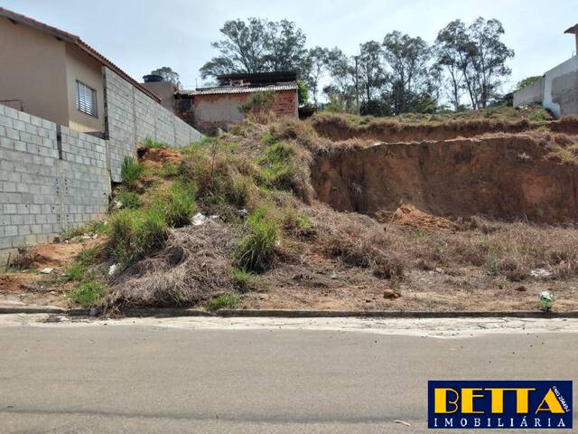Terreno para Venda em Jacareí - 2