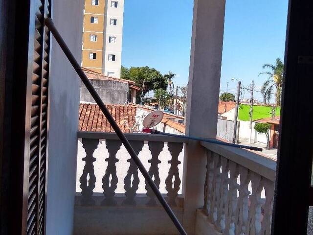 Sobrado para Venda em Jacareí - 2