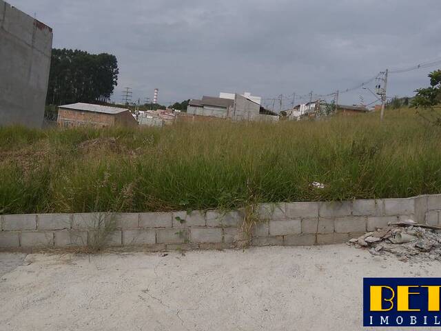 Terreno para Venda em Jacareí - 4