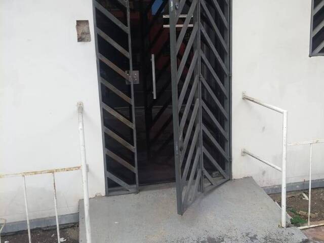 Sala para Venda em Jacareí - 2