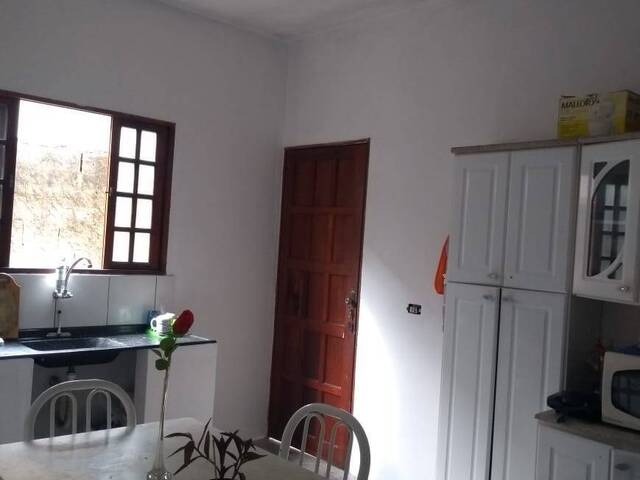 Sobrado para Venda em Jacareí - 5
