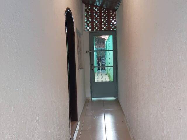 Casa para Venda em Jacareí - 5