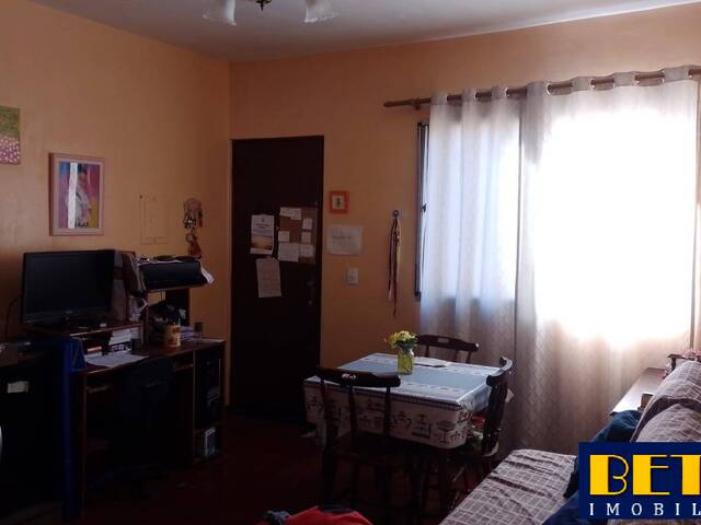 Apartamento para Venda em Jacareí - 4
