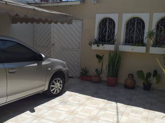 Casa para Venda em Jacareí - 4