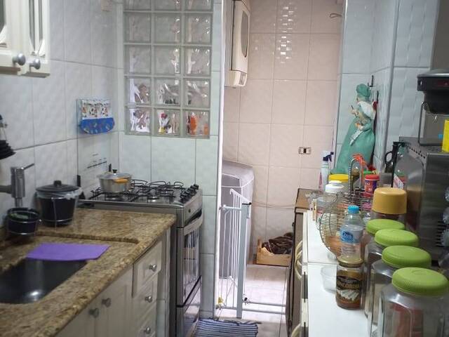 Sobrado para Venda em Jacareí - 4