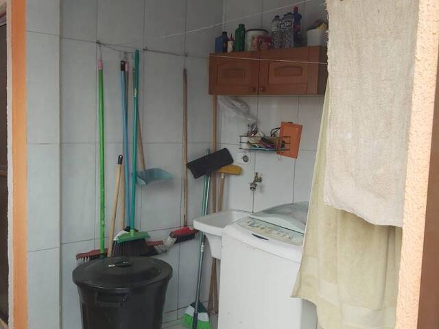 Sobrado para Venda em Jacareí - 5
