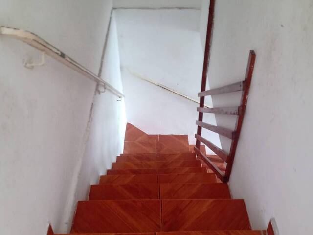 Sobrado para Venda em Jacareí - 4