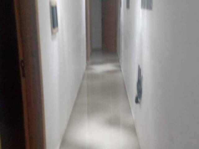 Sobrado para Venda em Jacareí - 5