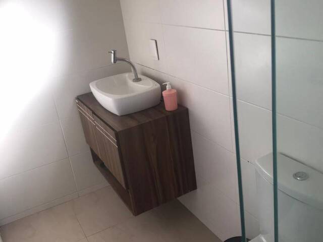 Casa para Venda em São José dos Campos - 2