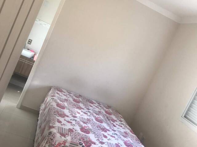 Casa para Venda em São José dos Campos - 3