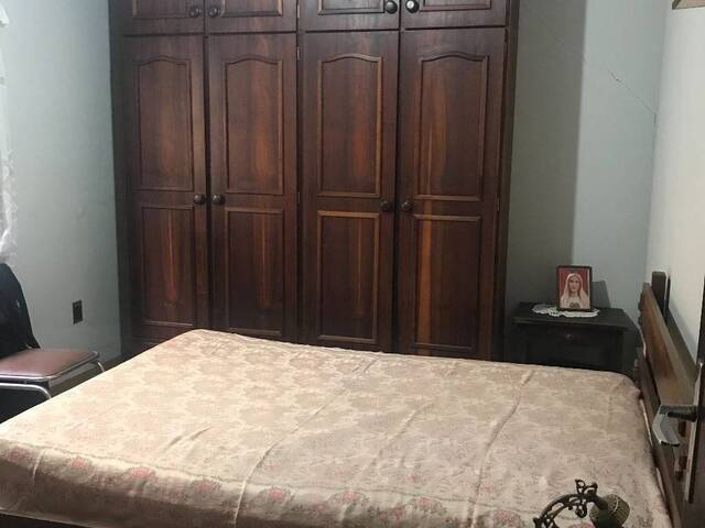 Casa para Venda em São José dos Campos - 4