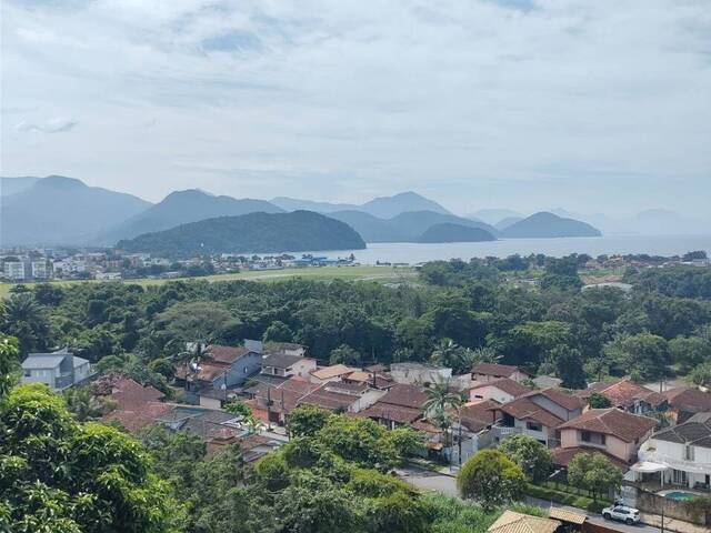 Apartamento para Venda em Ubatuba - 4