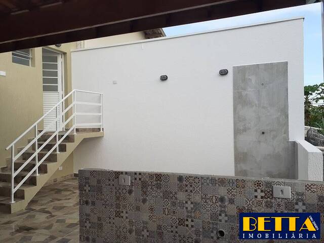 Casa para Venda em São José dos Campos - 3