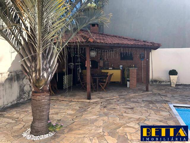 #5652 - Casa para Venda em Jacareí - SP