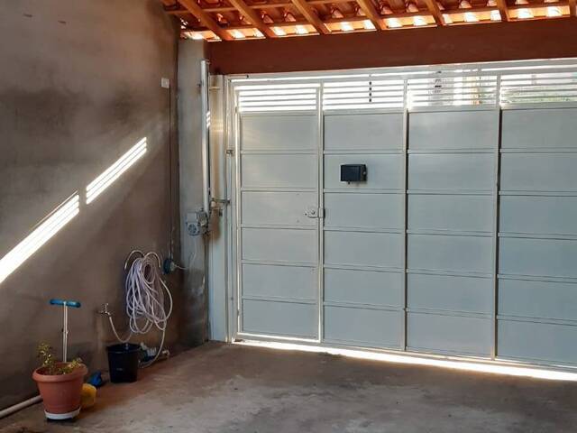 #5676 - Casa para Venda em Santa Branca - SP