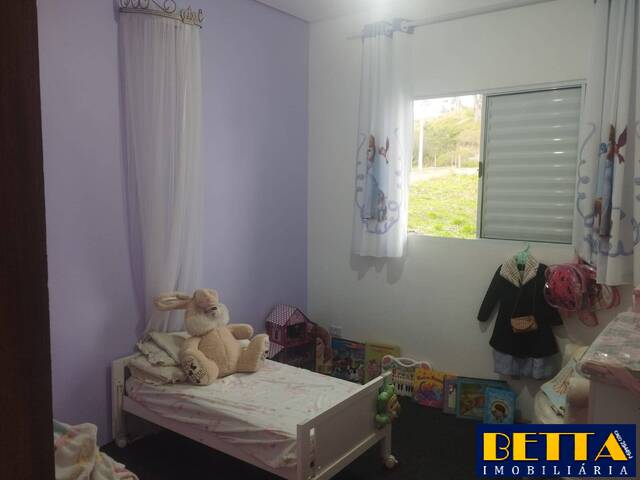 Casa para Venda em Jacareí - 3