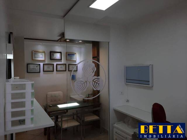 Sala para Venda em Jacareí - 3