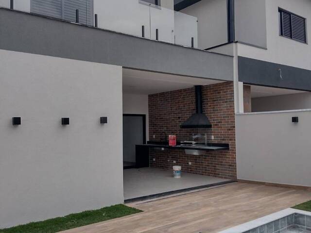 #5714 - Casa em condomínio para Venda em Jacareí - SP