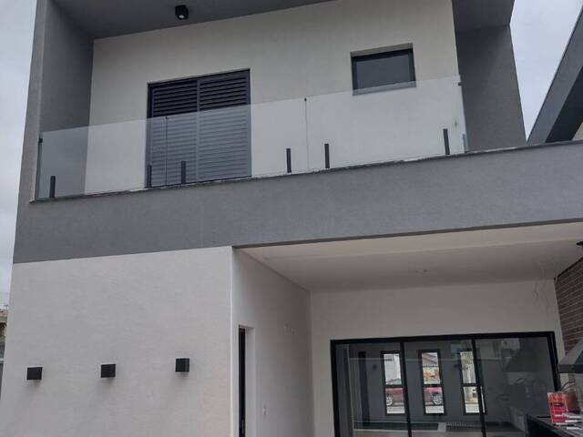 #5714 - Casa em condomínio para Venda em Jacareí - SP