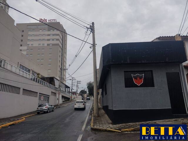 Casa para Venda em Jacareí - 2