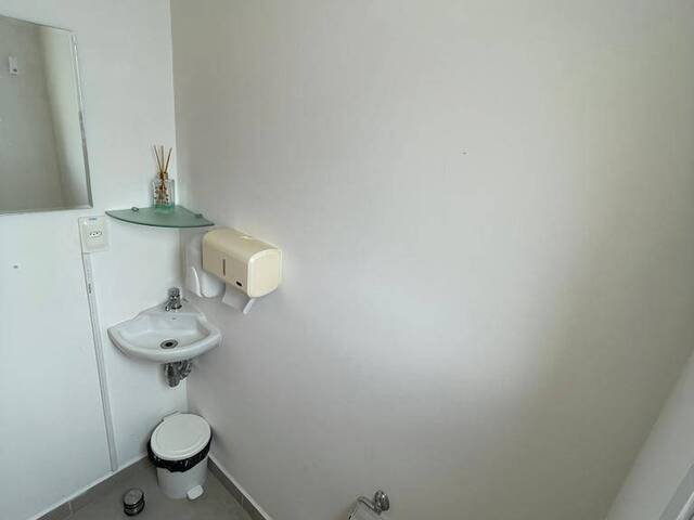 Sala para Venda em Jacareí - 2