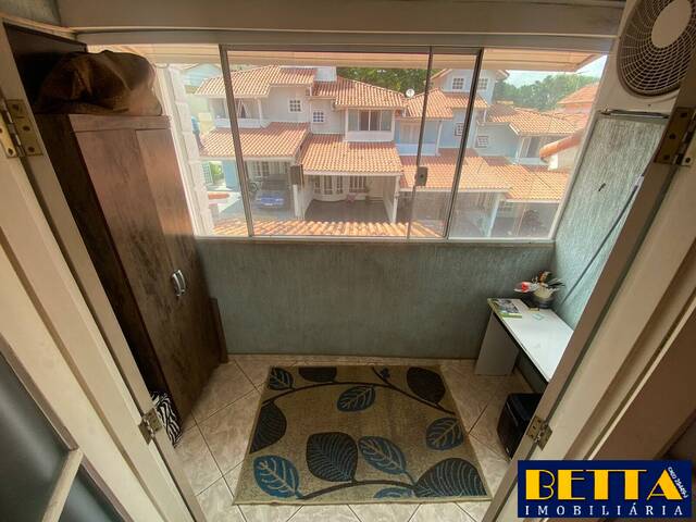 Casa em condomínio para Venda em Jacareí - 2