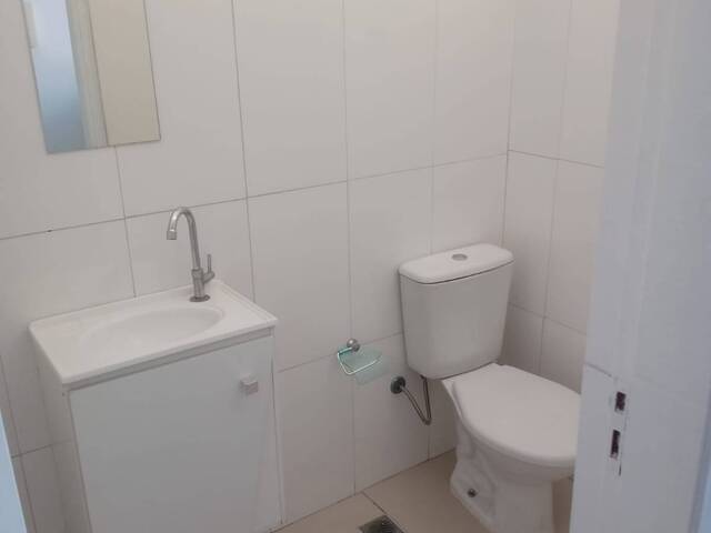 Sala para Locação em Jacareí - 4
