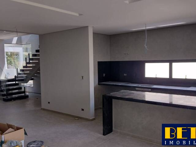 Casa em condomínio para Venda em Jacareí - 3