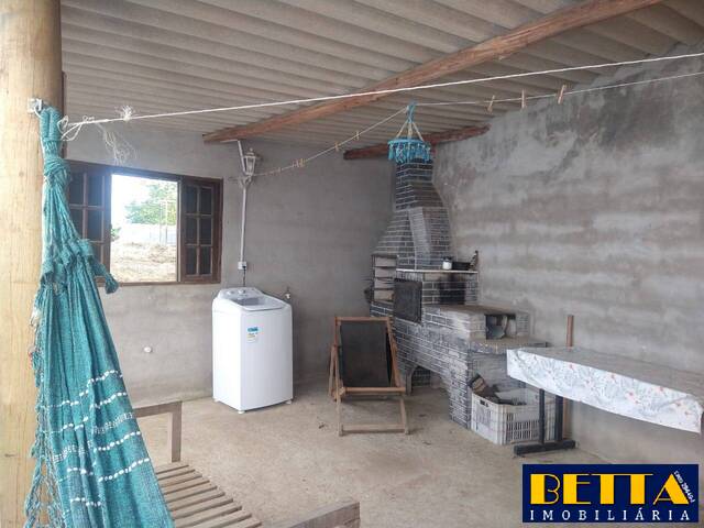 Casa para Venda em Jacareí - 3