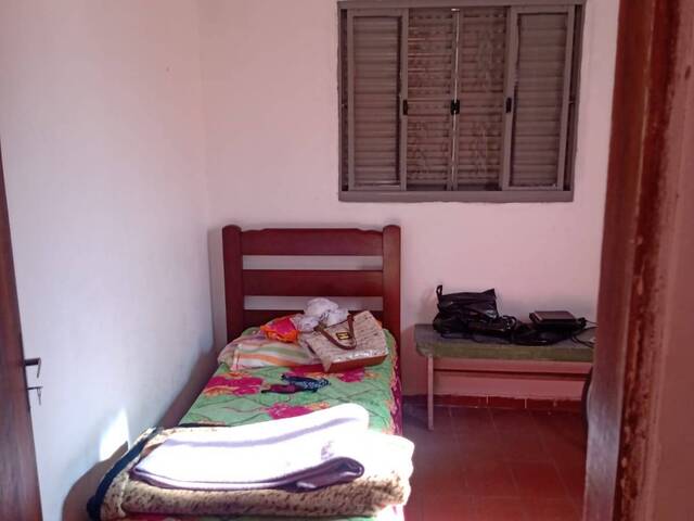 #6056 - Casa para Venda em Jacareí - SP - 2