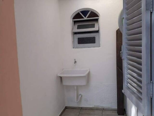 Casa para Venda em Jacareí - 3