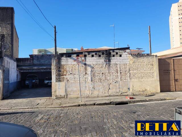 #6112 - Casa para Venda em Jacareí - SP - 3