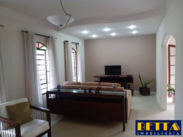 #6176 - Casa para Venda em Jacareí - SP