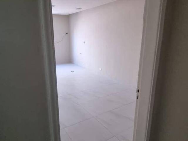 Sala para Locação em Jacareí - 3