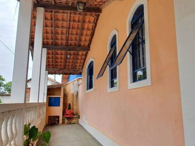 Casa para Venda em São José dos Campos - 4