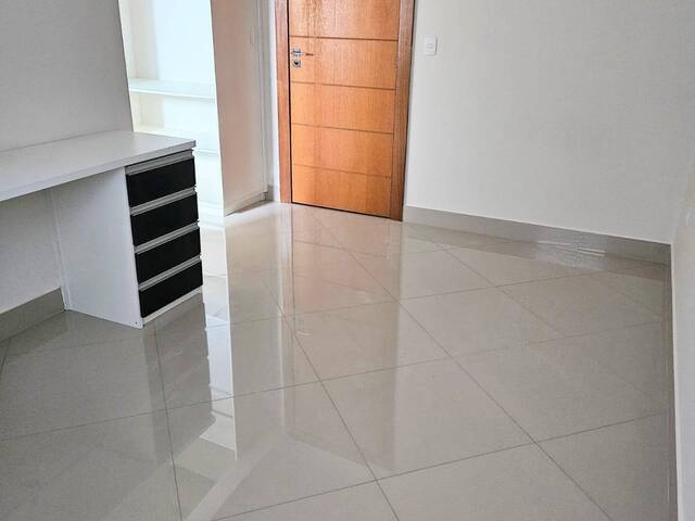 #6301 - Casa para Venda em Jacareí - SP