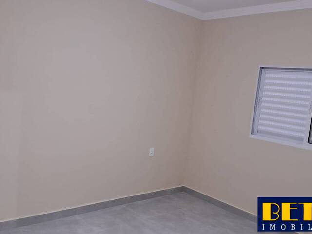 #6397 - Casa para Venda em Jacareí - SP