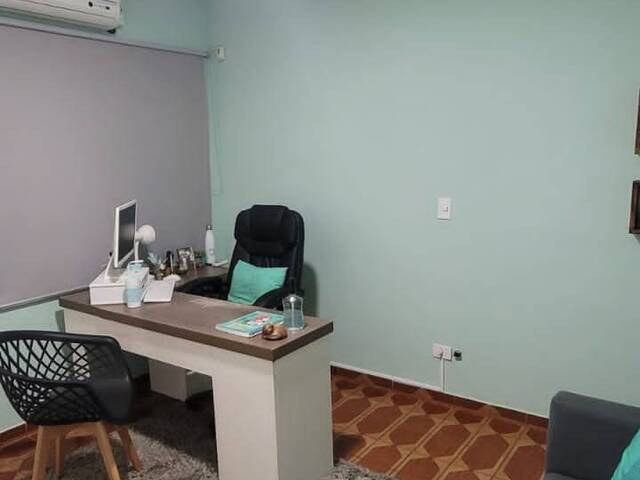 Casa para Venda em Jacareí - 5