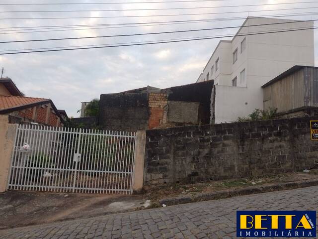 Terreno para Venda em Jacareí - 2