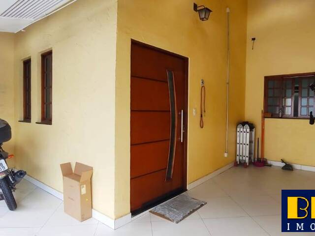#6521 - Casa para Venda em Jacareí - SP