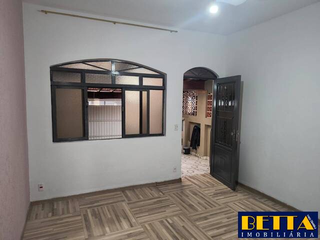 Casa para Locação em Jacareí - 5